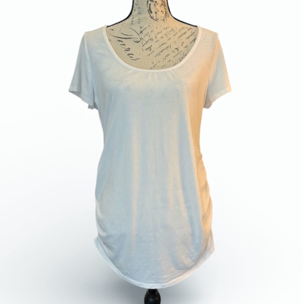 Motherhood Maternity White Short Sleeve Scoop Neck Ruched Top Soft Stretch